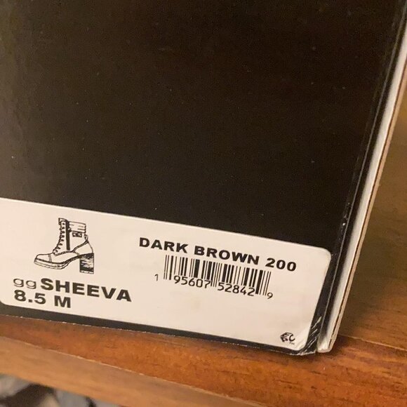 GBG Los Angeles Women's Sheeva Heeled Platform Lug Sole Booties - Picture 8 of 8